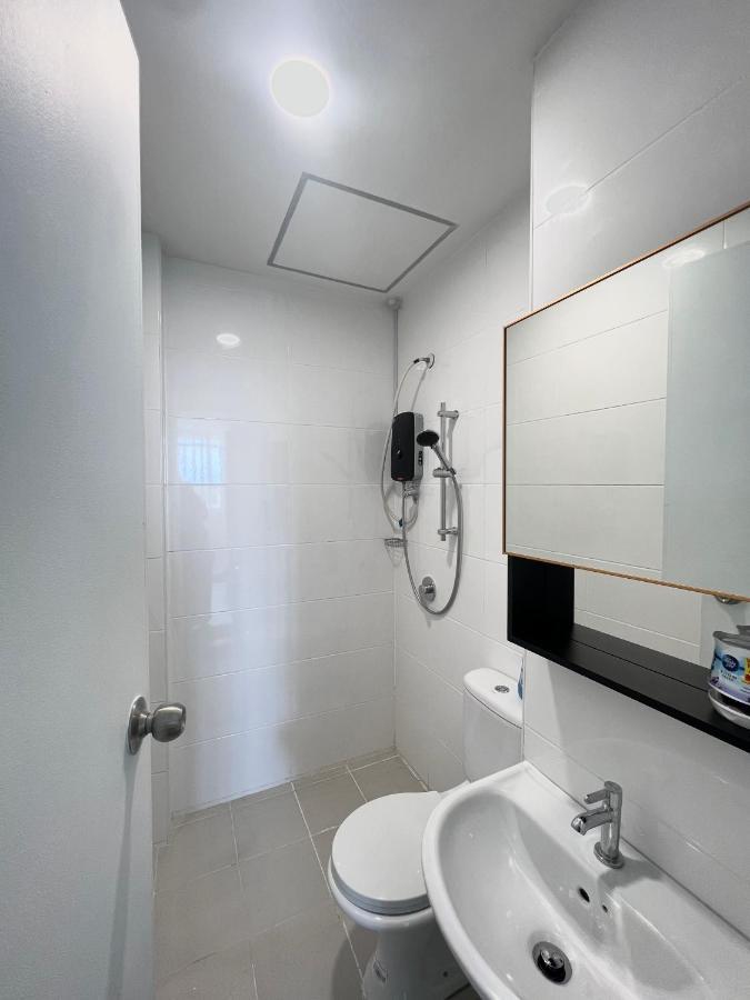 Rayyan @ Metrocity Square Apartment