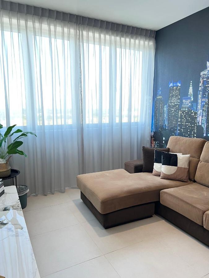 Rayyan @ Metrocity Square Apartment